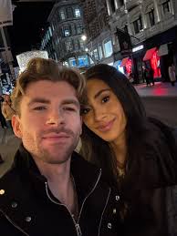 Last night ❤️ #lastnight #greeknights #howhotismylove