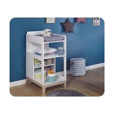 voici une table a langer en bois design avec tiroir de rangement porte serviette et une etagere amovible pour table a langer table a langer bois chambre bebe