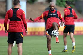 Jul 16, 2021 · psv galatasaray şampiyonlar ligi maçı hangi kanalda saat kaçta posted on temmuz 16, 2021 temmuz 16, 2021 by kamil şampiyonlar ligi 2. Galatasaray Faces Psv In Champions League Second Qualifying Round Daily Sabah