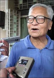 Le journaliste Win Tin, le plus ancien détenu politique de Birmanie, a été  libéré