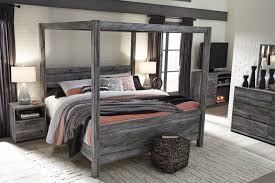 Some come with bedding and other accessories, such as benches. Ashley Furniture Baystorm Queen Canopy 6 Piece Bedroom Set B221 For Sale Online Ebay