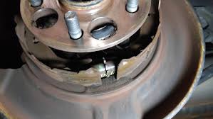 2006 toyota highlander trim levels. Replace The Brake Pads Rotors On A 2000 2007 Toyota Highlander