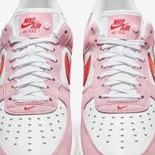 Nike Air Force 1 Low Valentine S Day Dd3384 600 Release Date Sbd L'organisation des belgian air force days des 26 et 27 juin 2021 est en cours. nike air force 1 low valentine s day
