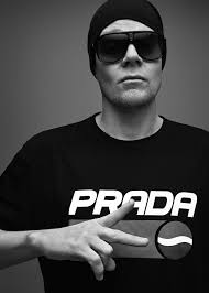 Kristiansand! Torsdag 21.11 spiller Oral Bee & Mr. Pimp-Lotion noen bangers  på Heidi's Bier Bar i KRS. 🤩🤩🍻