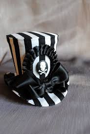 Black And White Striped Top Hat Gothic Pirate Fascinator Hat Black White Striped Mini Top Hat With Skull Steampunk Circus Mini Hat Halloween Costume Hat Made To Order Halloween Costume Hats Steampunk Hat Mini