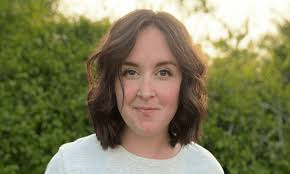 Alyssa Selby's Instagram, Twitter & Facebook