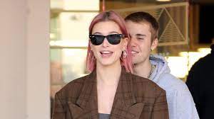 Хе́йли ро́уд би́бер — американская модель. Neuer Look Hailey Bieber Hat Jetzt Haare Wie Zuckerwatte