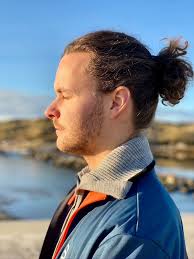 When do you use the em dash as opposed to the normal dash in music  engraving? How is it easiest typed