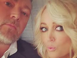 Jackie O cracked the sh**s live