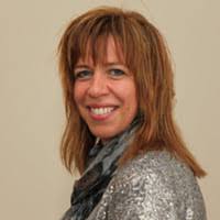 40+ "Sandra Essen" profiles