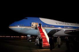 The look of air force one. Tour The Interior Of Air Force One Architectural Digest