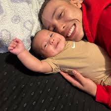 Looking for 4 people to run rank I'm currently silver 3 and would like to  get to gold