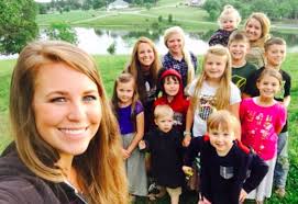 Jim bob tells cops that josh. Jana Duggar Is She Raising Josh Duggar S Kids The Hollywood Gossip