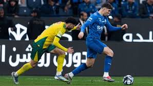 الهلال ينجو من ريمونتادا الخليج بفوز درامي