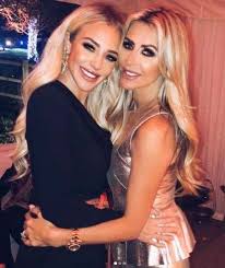 2 февраля в 07:21 ·. Ø±ÙŠØ§Ø¶ Ù…Ø­Ø±Ø² ÙŠØ±ØªØ¨Ø· Ø¨ØµØ¯ÙŠÙ‚Ø© Ø²Ù…ÙŠÙ„Ù‡ ØµÙˆØ±