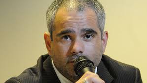 Danubio: Curutchet sigue dos años más