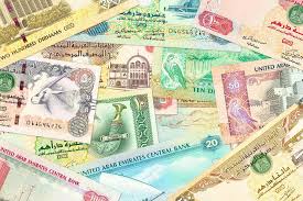 Dengi V Oae Kakuyu Valyutu I Skolko Brat S Soboj V Dubai Kurs K Rublyu Gde Menyat