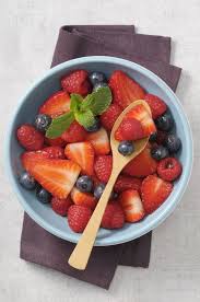 Pique Nique Nos Recettes Faciles Et Economiques En 2020 Salade De Fruits Rouges Salade De Fruits Facile Recette Facile
