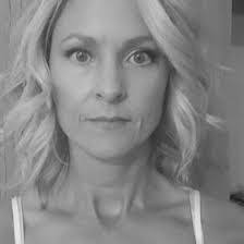 Angela Kump's Instagram, Twitter & Facebook