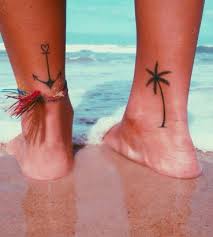 Si vous voulez un vrai tatouage piercing und tattoo. 50 Idees De Tatouages Pour Les Chevilles Vus Sur Pinterest