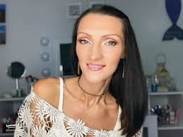 Meet Amanda: Wedding Planning, Adventures & Dog Training