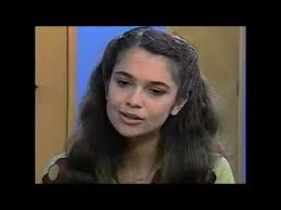 Sandra annenberg fala sobre o melhores do ano e cai no arquivo confidencial. Sandra Annenberg Em Cortina De Vidro Sbt 1989 Youtube