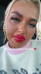 Bridgett Evans's Instagram, Twitter & Facebook