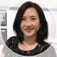 Karen Kor's Instagram, Twitter & Facebook