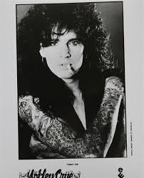 I'm putting together a kit for an eventual tribute band. 80 S Obsessed Tommy Lee Pics That Make Me Lose It
