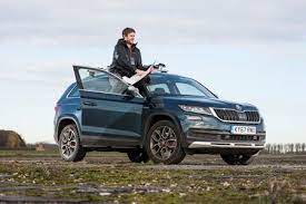 Petrol blue metallic paint (£595): Skoda Kodiaq Long Term