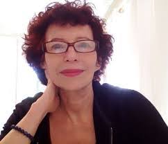 Gail Conrad's Instagram, Twitter & Facebook