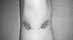 50 Inspiring Knee Tattoo Design Ideas For Women Tattoos Knee Tattoo Knee Tattoo Design