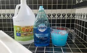 The combined power of vinegar and baking soda can get white vinegar, on the other hand, can be used to make an effective yet gentle cleaning solution that can come in handy for a lot of cleaning chores. Clean Bathrooms In A Snap With White Vinegar And Dawn Dish Soap Heraldnet Com