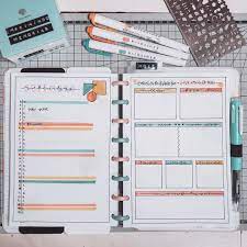 D A S H B O A R D A Cada Mes Que Passa Eu Vou Atualizando E Modificando O Dahsboard Do Bullet Journal Inspiration Bullet Journal Mood Journaling Layout