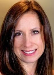 Beth Mcclure's Instagram, Twitter & Facebook