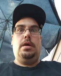 Kevin Stogsdill's Instagram, Twitter & Facebook