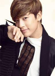 When along with rain, se7en was one of the biggest artist in kpop. Pin By Marci Nichols On K Pop Se7en Celebrities Kpop Guys