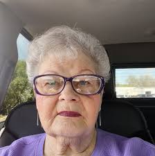 Identifying people in an eighth grade field trip photo from McClusky, ND