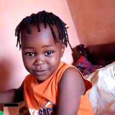 Umeamkaje?Toto la mama anakupa burudani freshiiiii kwenye Staarabika!!!Uko  poa lakini????