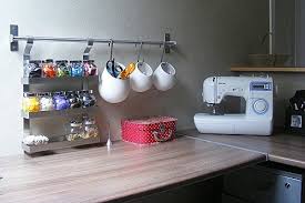 Idee De Rangement Espace Couture Ikea Avec Images Rangement Couture Idee Rangement Idee Deco Bureau