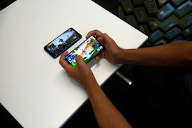 The game can still only be run at the lowest graphics preset and the but as of now, redmi note 7 pro only has the bare minimum in terms of fortnite support and cannot run the game comfortably, even at the lowest setting. Redmi Note 7 Pro Gets Miui 10 2 10 0 Update With Fortnite Game Support