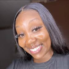 Wooooohhhhhh a book I can write about this beautiful ladi here but I  won't!!!! I just wanted to wish our baby sister Desiree Bucholtz a Happy 32  Birthday🎉!!! I am so proud