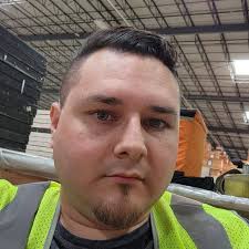 Good early morning again today! It's another day of overtime for me or I  would definitely still be asleep. 😴 Hope your Sunday is fabulous!