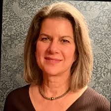 Tracy Henke's Instagram, Twitter & Facebook