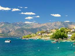 It is the largest natural lake in washington state. Where To Vacation In Washington State Chelan