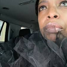 In the influencer circles it's bad form to do a negative review of any  sort, out of fear for brands