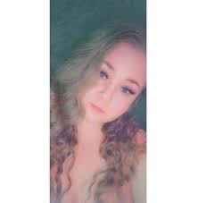 What clothing size do you use adult hangers?