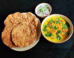 Dal Pakwan Recipe Sindhi Dal Pakwan For Breakfast Recipes Breakfast Recipes Indian Bread