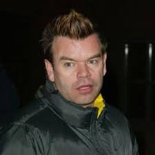 Stream Paul Oakenfold
