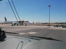 Polícia já foi chamada a intervir. Eq6hyuksh1xmcm